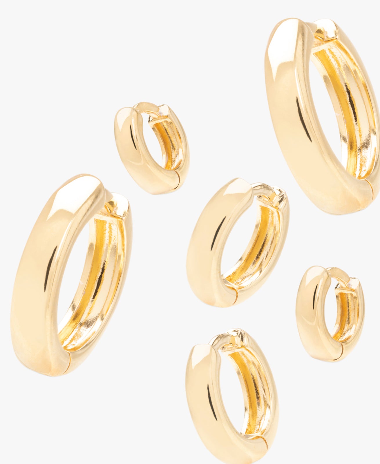 collage of chunky huggies directing to the earscape set page