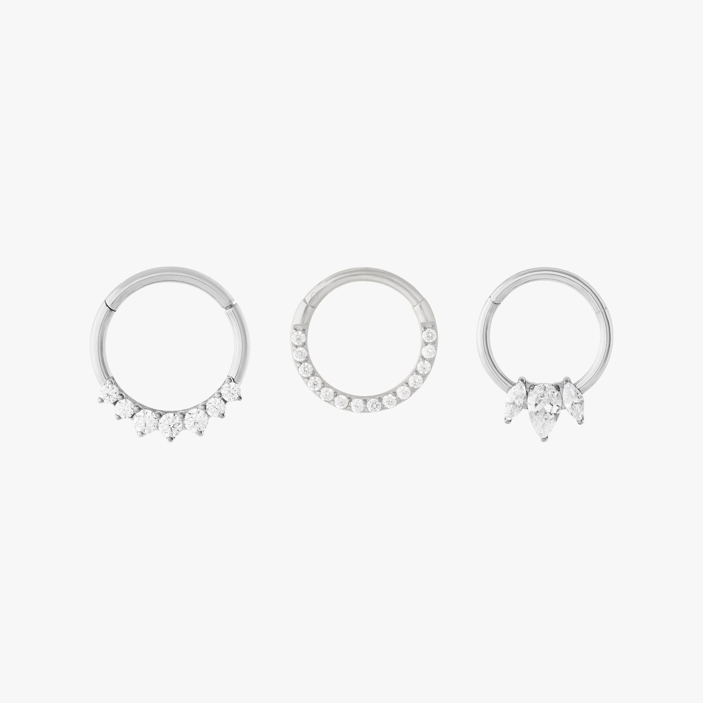 earscape set of front set clickers in silver with clear stones color:null|silver