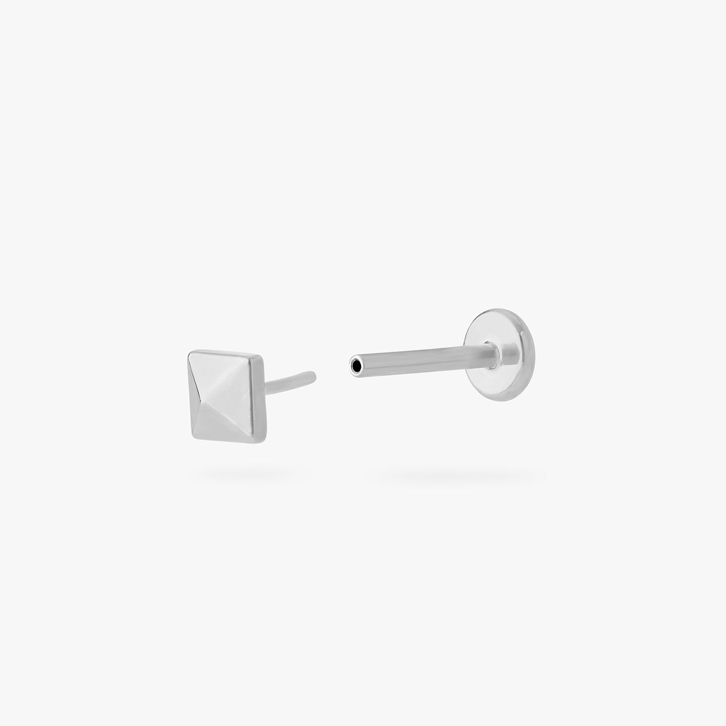 silver pyramid flatback stud color:null|silver