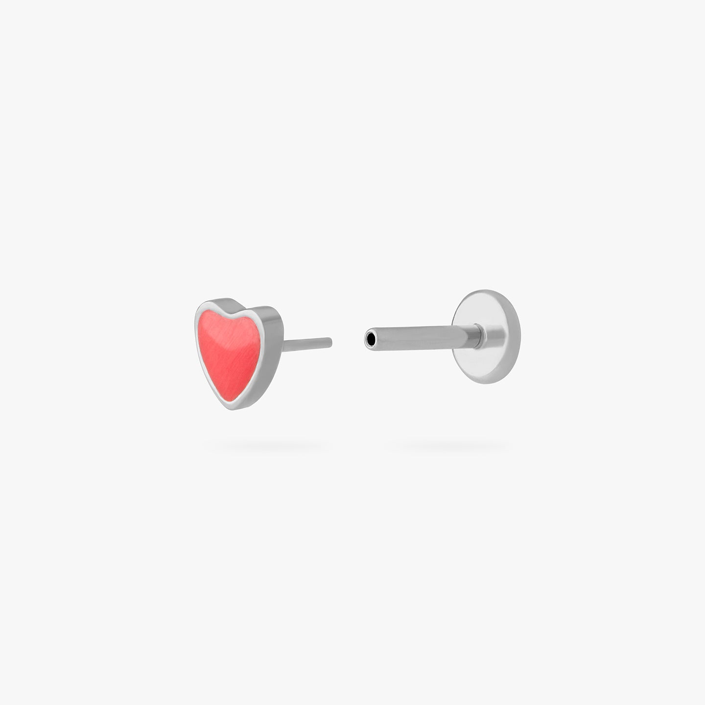 titanium red enamel heart flatback stud color:null|titanium/red