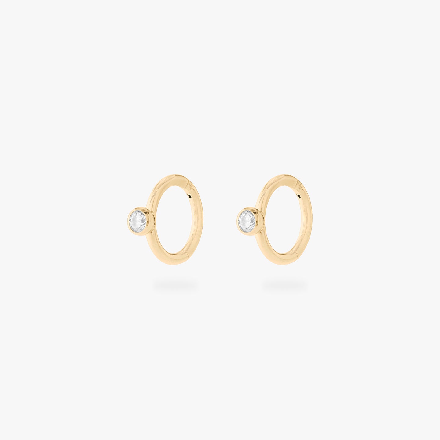 gold 6mm clicker with a clear bezel cz accent [pair] color:null|gold/clear