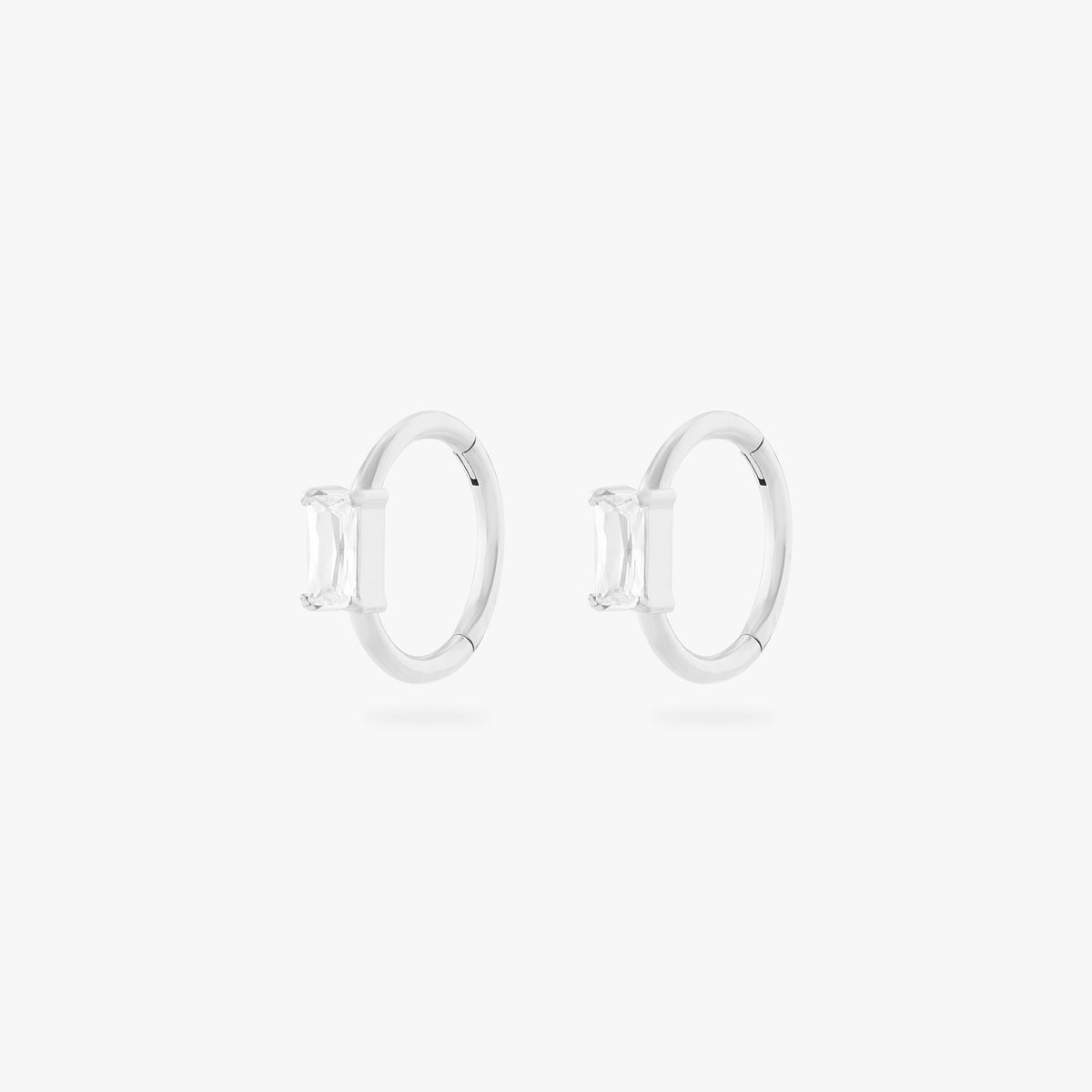 silver clicker with cz baguette stone in 8mm [pair] color:null|silver