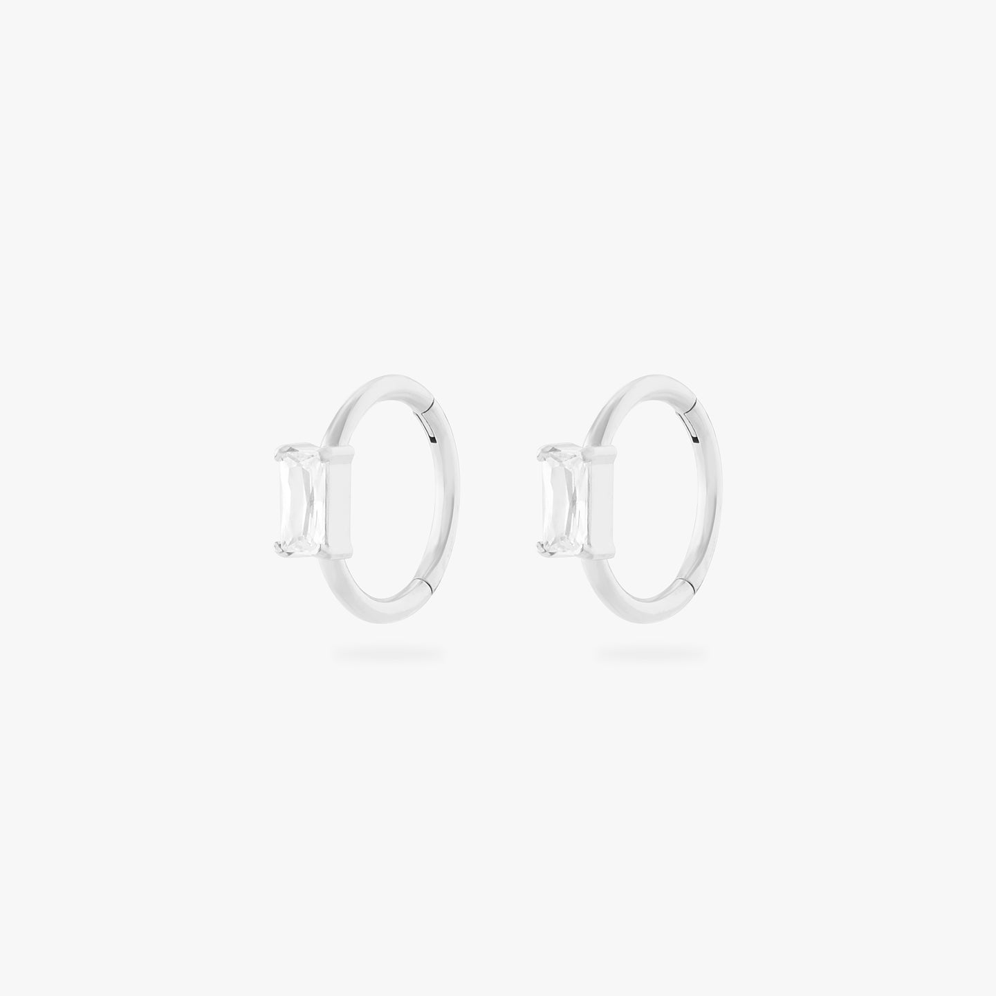 silver clicker with cz baguette stone in 8mm [pair] color:null|silver