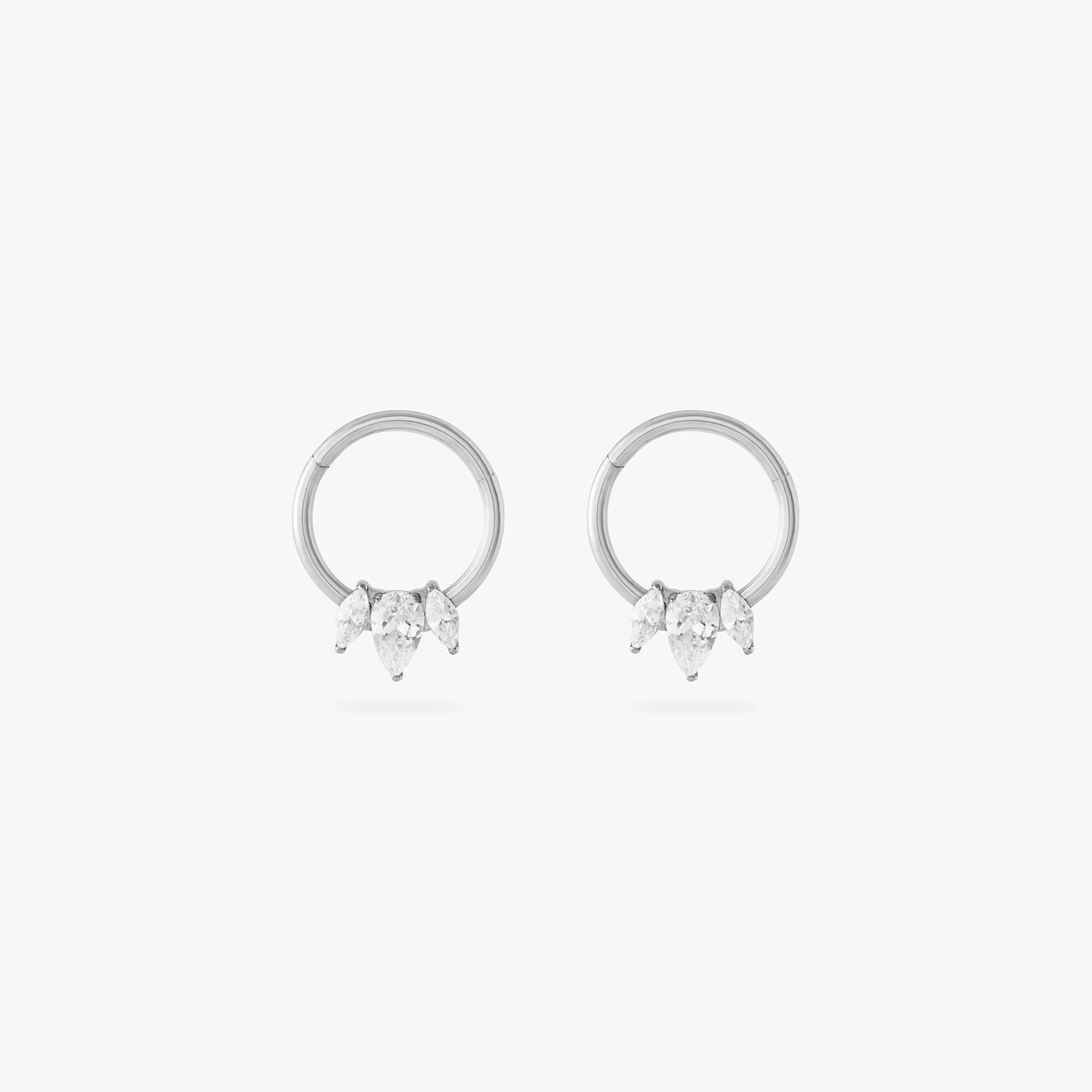 silver front set clicker with cz pear stones in 8mm [pair] color:null|silver/clear