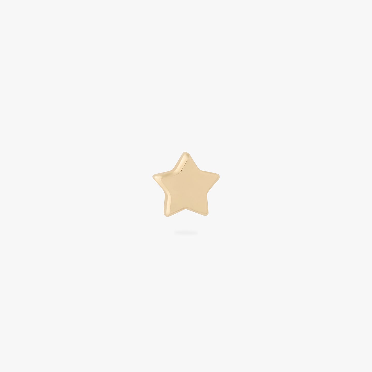 An image of a gold star shaped flatback post that is 8mm in length. color:null|8mm length