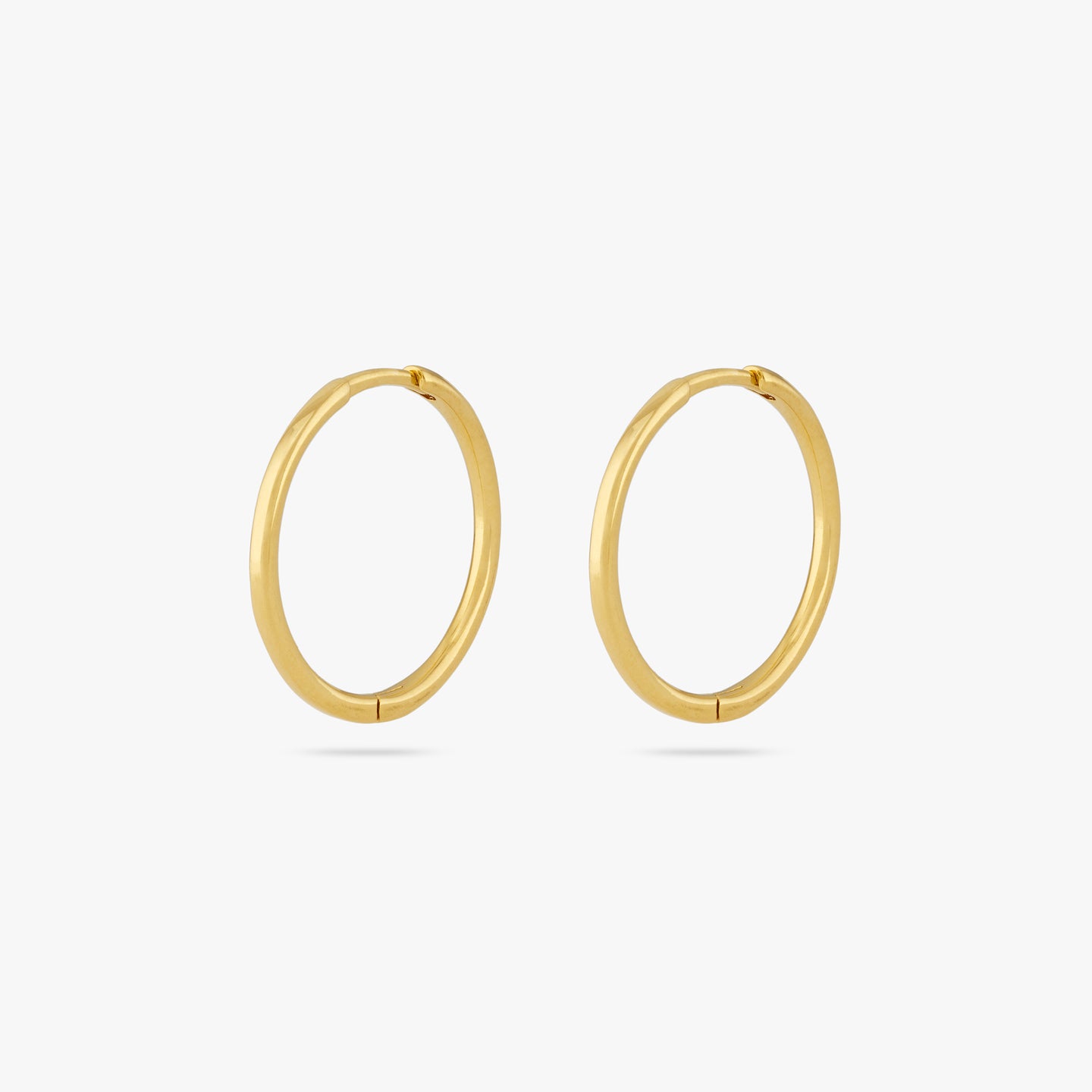 Large thin gold hoop. [pair] color:null|gold