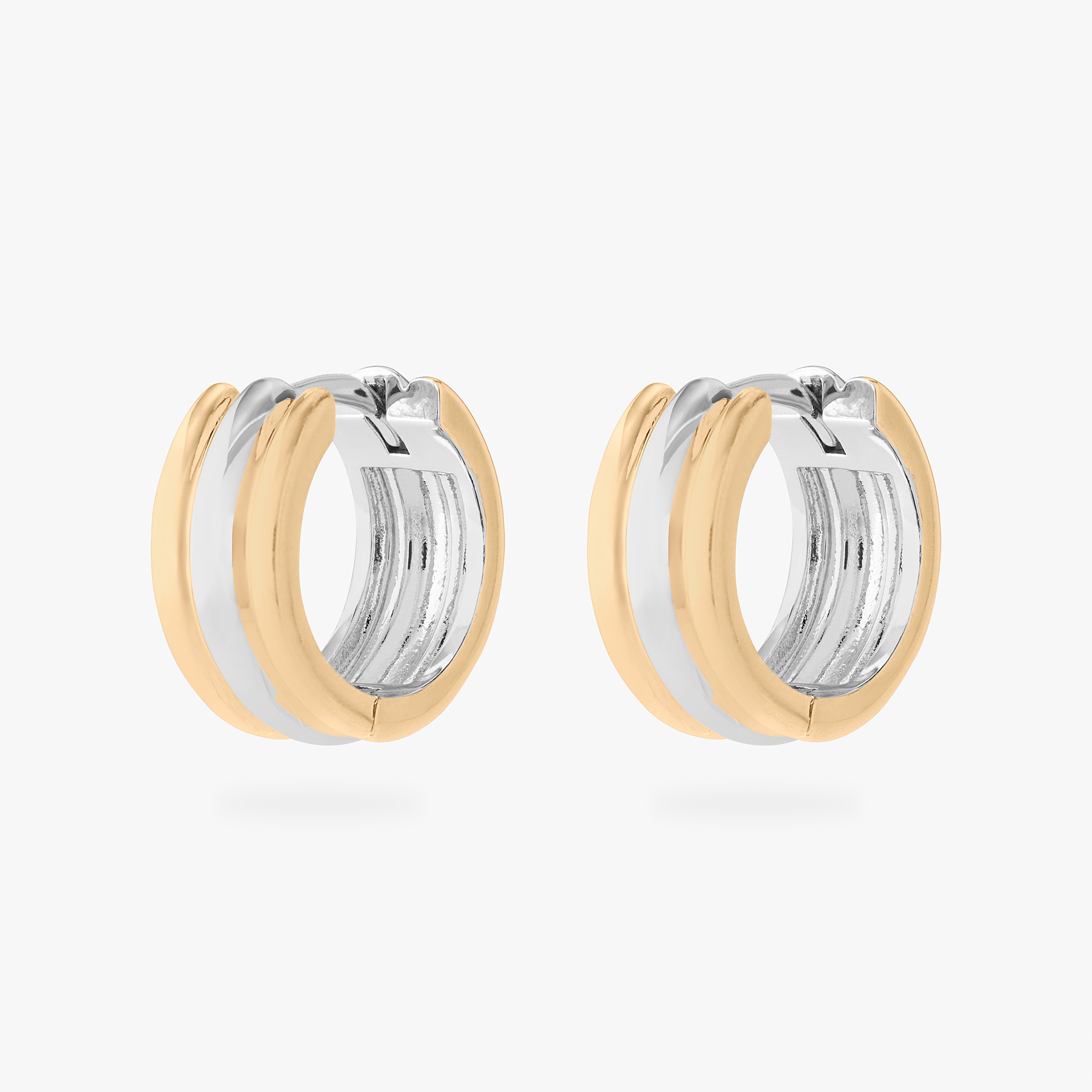 Chunky two tone hoop with ridges of gold and silver [pair] color:null|gold/silver