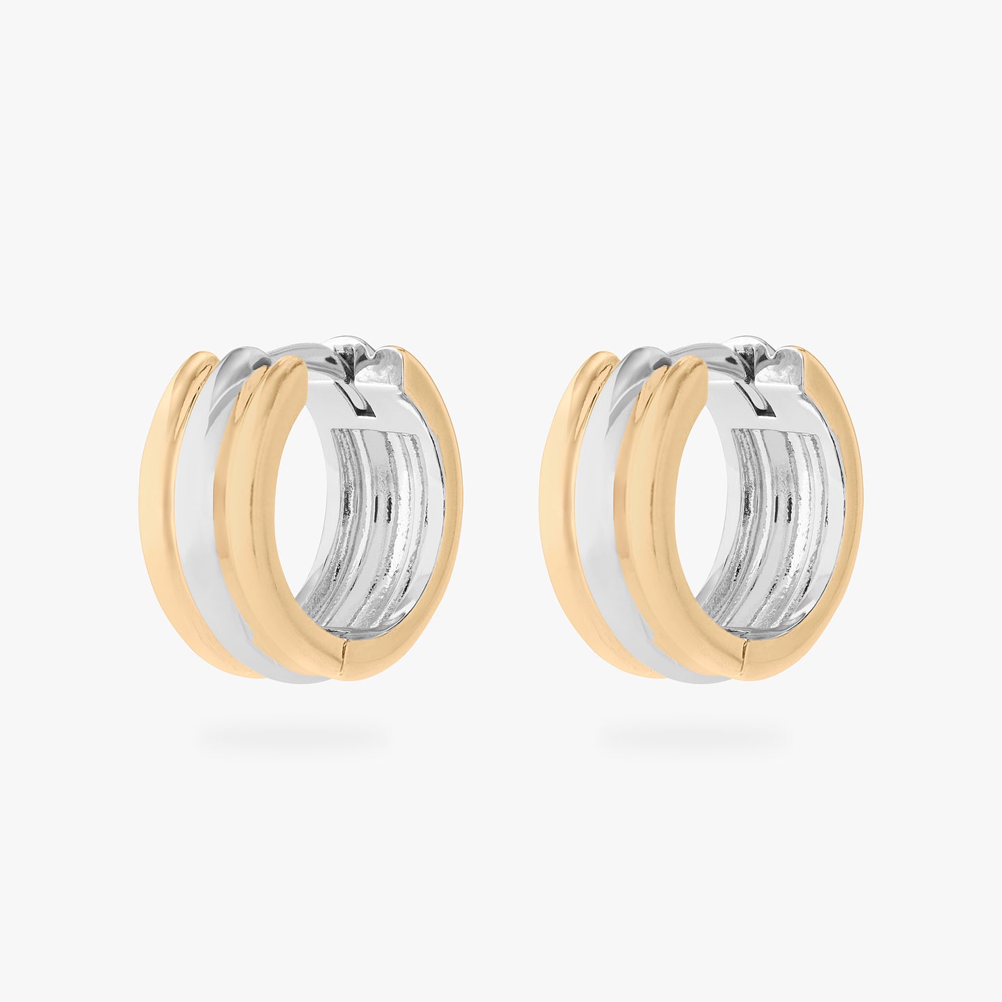 Chunky two tone hoop with ridges of gold and silver [pair] color:null|gold/silver