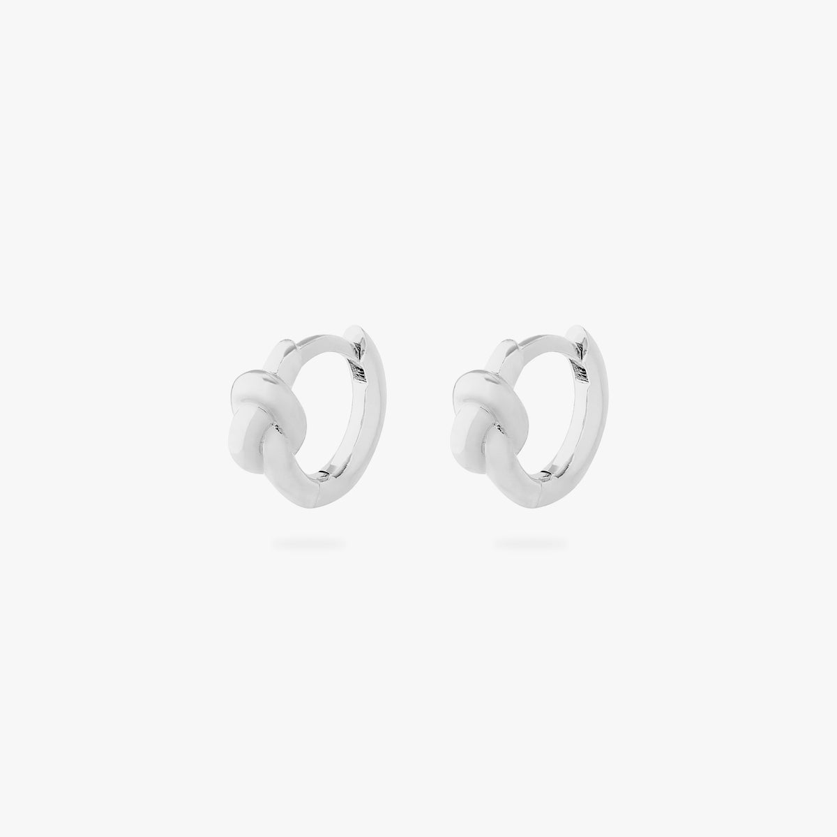 [pair] color:null|silver