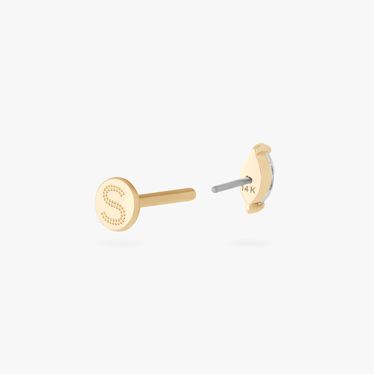 This is an image of a 14k gold flatback with a marquise setting and clear stone. color:null|14k gold/clear