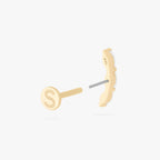 This is an image of a 14k gold flatback stud with 3 clear, pear-shaped cz's in a curved line. color:null|14k gold/clear