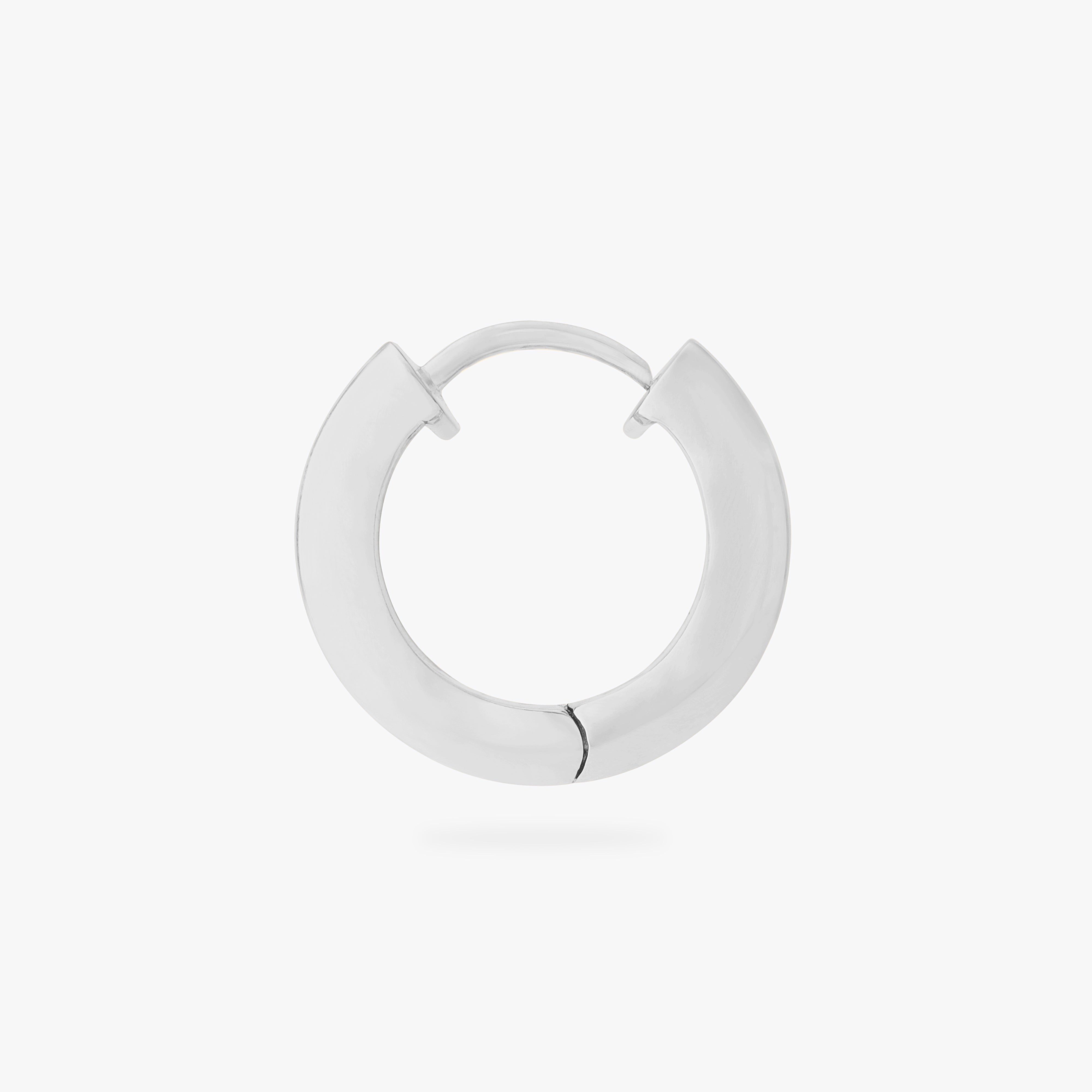 chunky hoop with two ridges in silver color:null|silver