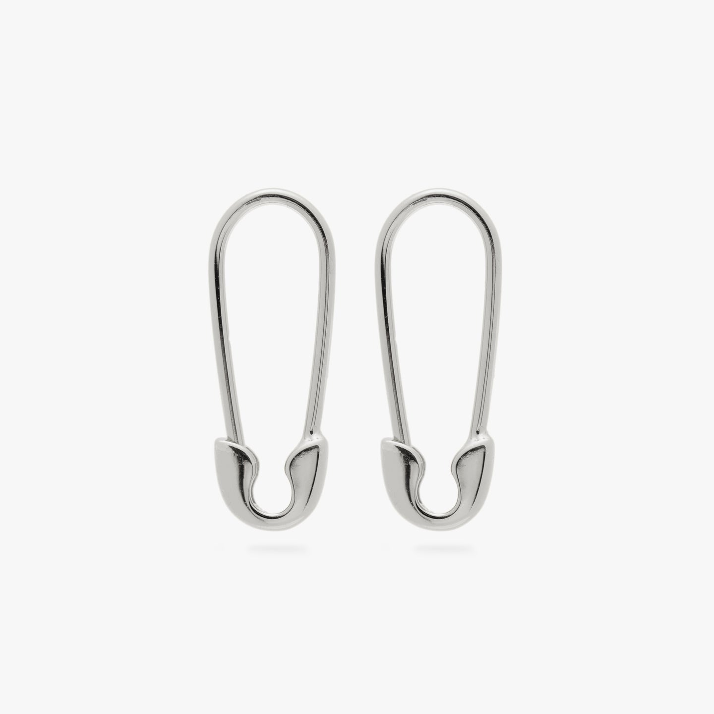 A pair of silver safety pin shaped earrings [pair] color:null|silver