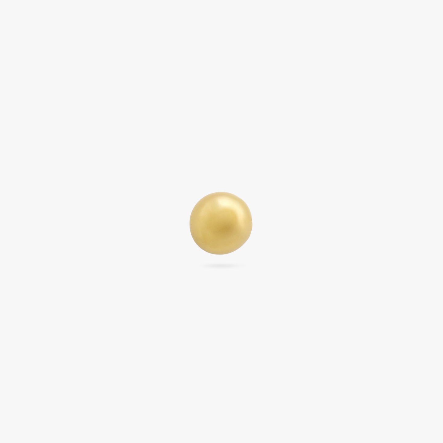 A mini gold ball shaped stud color:null|gold