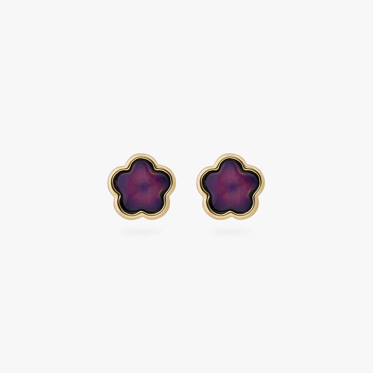 a pair of gold plated studs in the shape of a daisy with a color changing mood stone [pair] color:null|gold